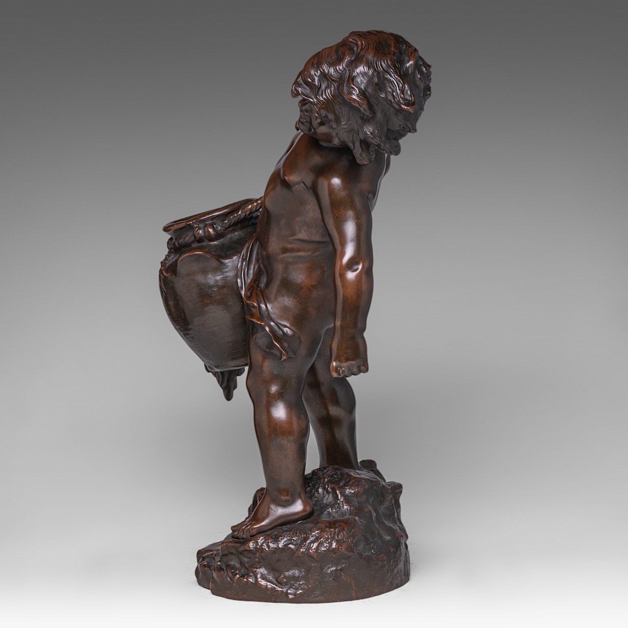 Auguste Moreau (1834-1917), boy holding a cracked jug, patinated bronze, H 55 cm - Image 2 of 7
