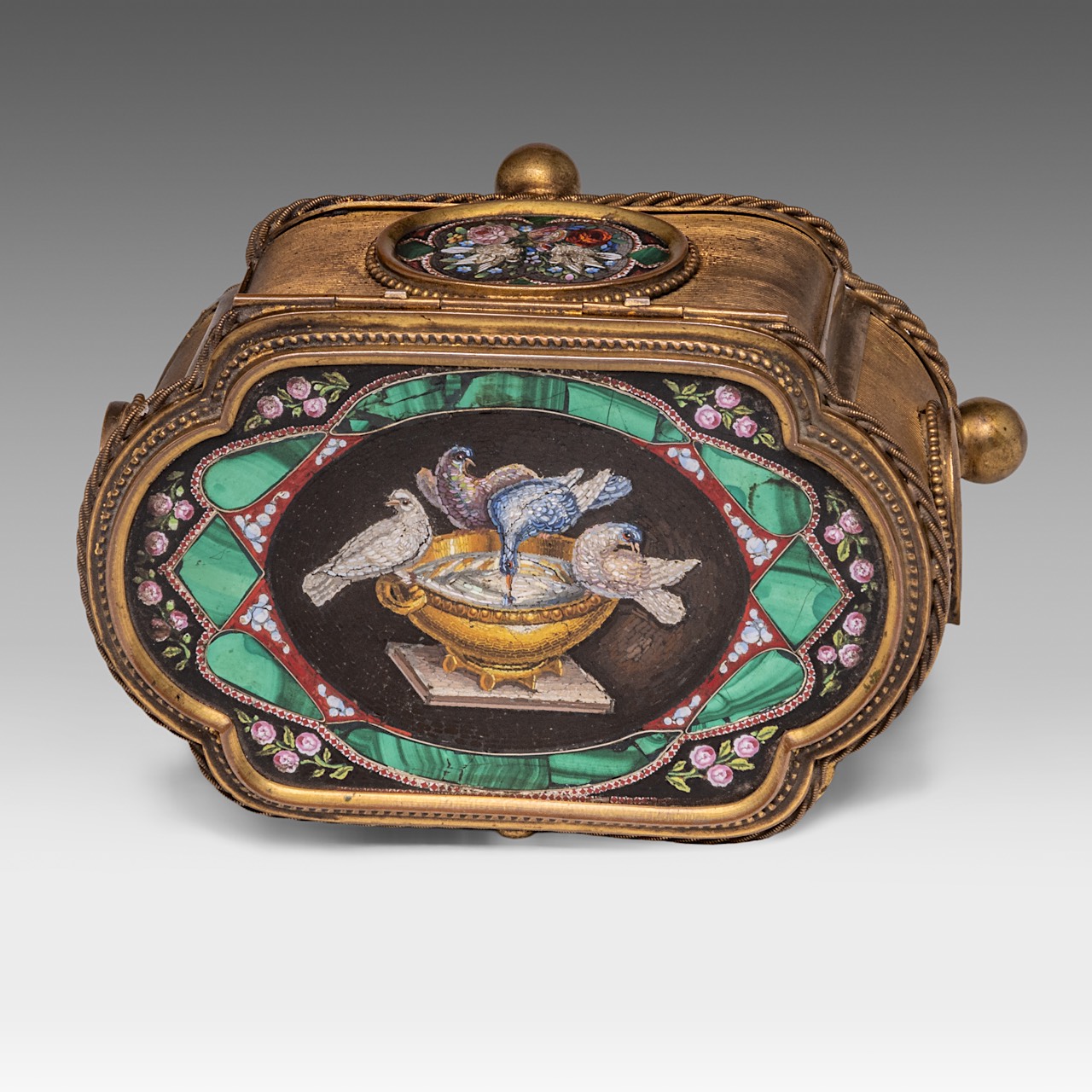 A Grand Tour Italian gilt metal and micro-mosaic jewellery casket, marked Guttin 7.5 x 14 x 9 cm. (2 - Image 6 of 7