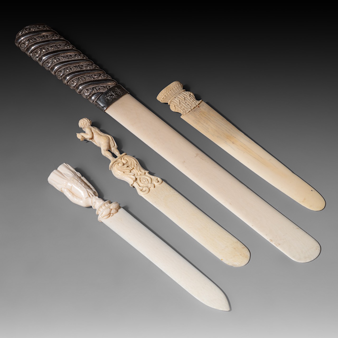 A collection of two European ivory letter openers, a ditto walrus ivory opener, a ditto page-turner, - Image 7 of 11