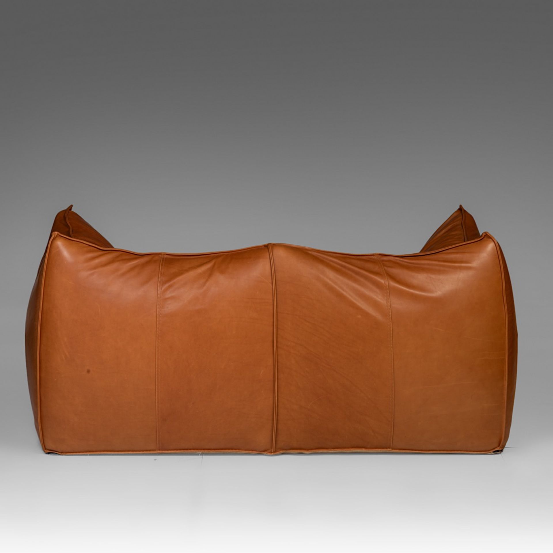 A Mario Bellini 'Le Bambole' sofa for B&B Italia, H 74 - W 165 - D 80 cm - Image 5 of 9
