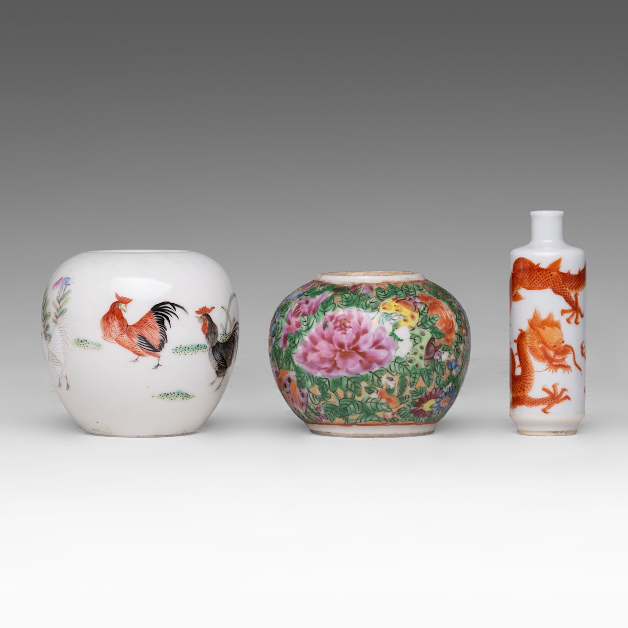 A small collection of Chinese famille rose ware, incl. famille rose figural snuff bottle, some marke - Image 2 of 17