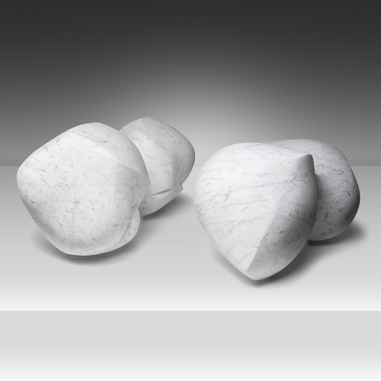 Pol Spilliaert (1935-2023), 'Embryo, geboorte', Carrara marble, 42 x 22 x 20 cm. (16.5 x 8.6 x 7.8 i - Image 7 of 11