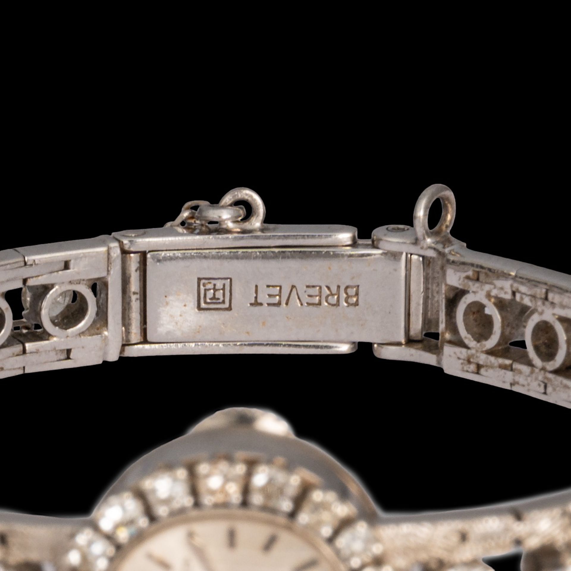 A Jaeger-Lecoultre ladies watch in 18ct white gold and set with diamonds, total weight: 21,3 g - Image 7 of 7