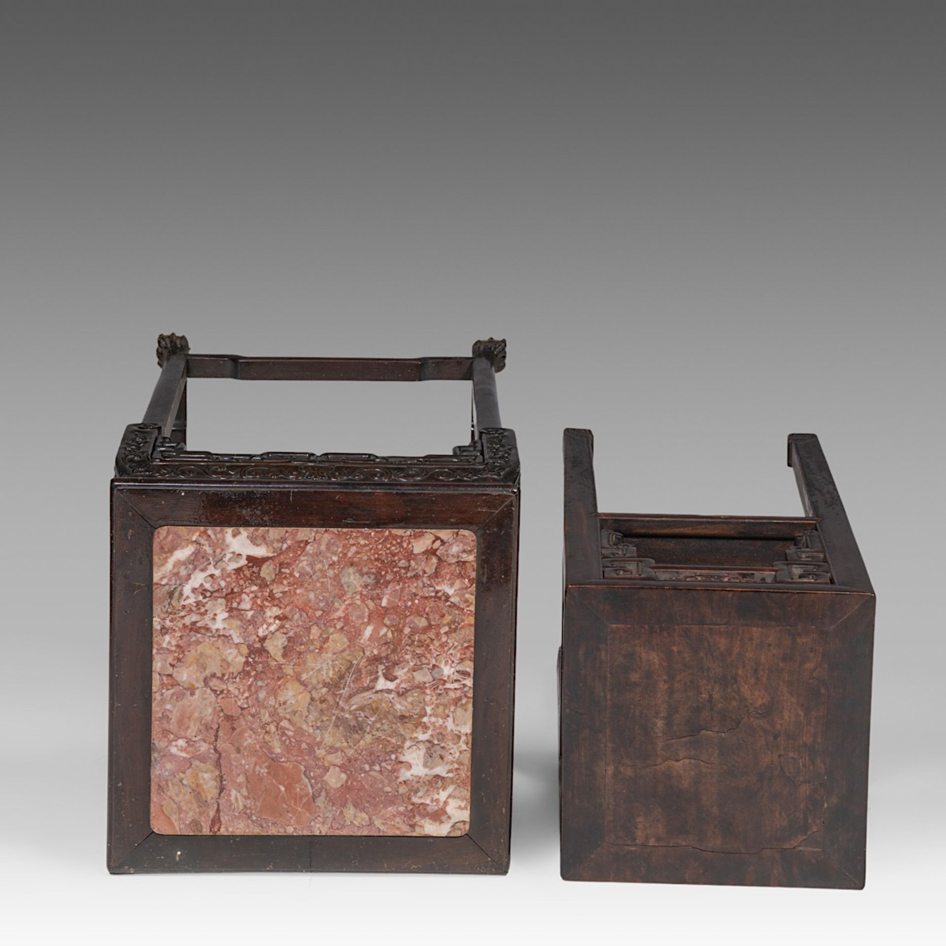 Two South-Chinese carved hardwood bases, one with a marble top, late Qing, largest H 82 - 48 x 48 cm - Bild 6 aus 7