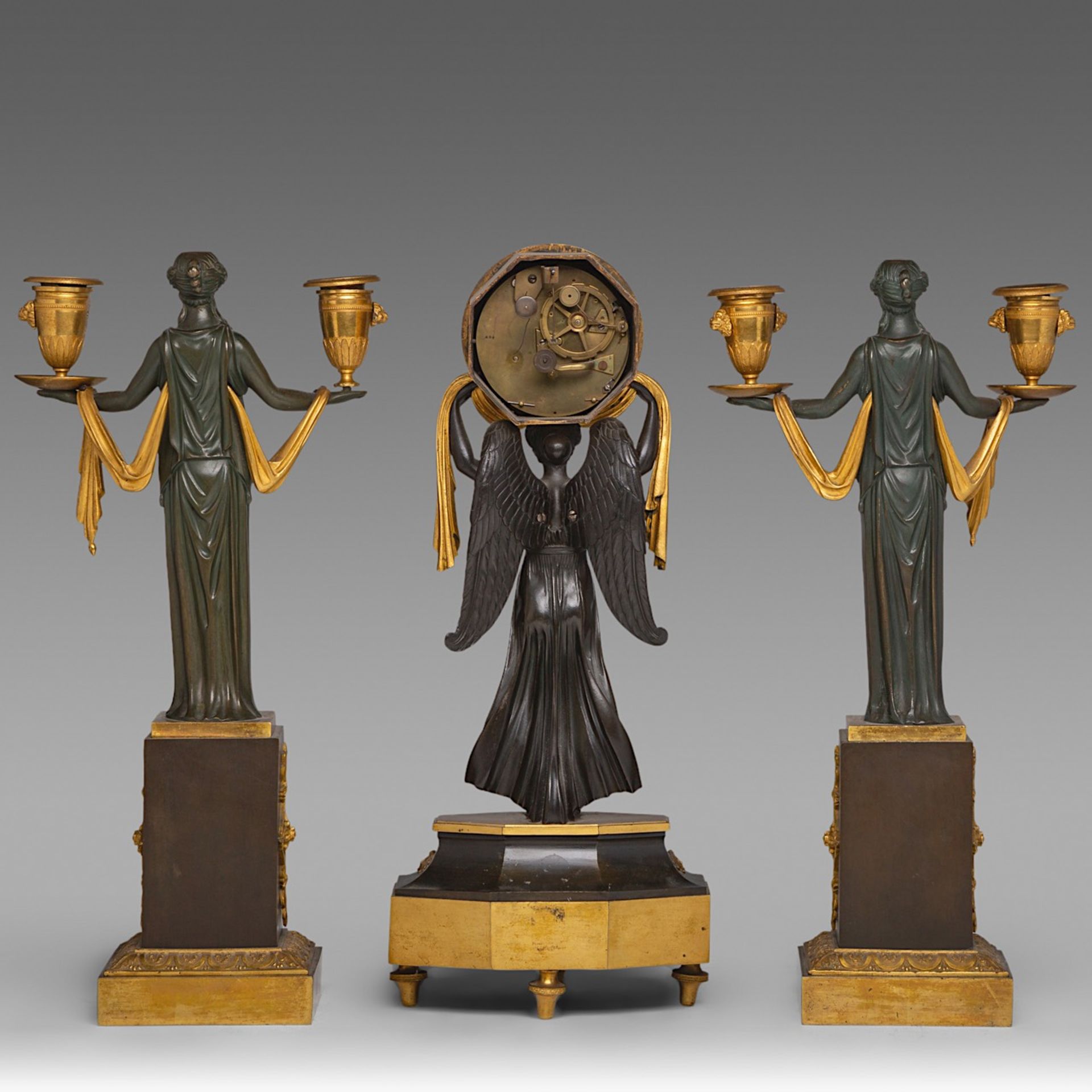 An Empire figural mantle clock, and two matching candelabras, H 43 - 44 cm - Image 3 of 6