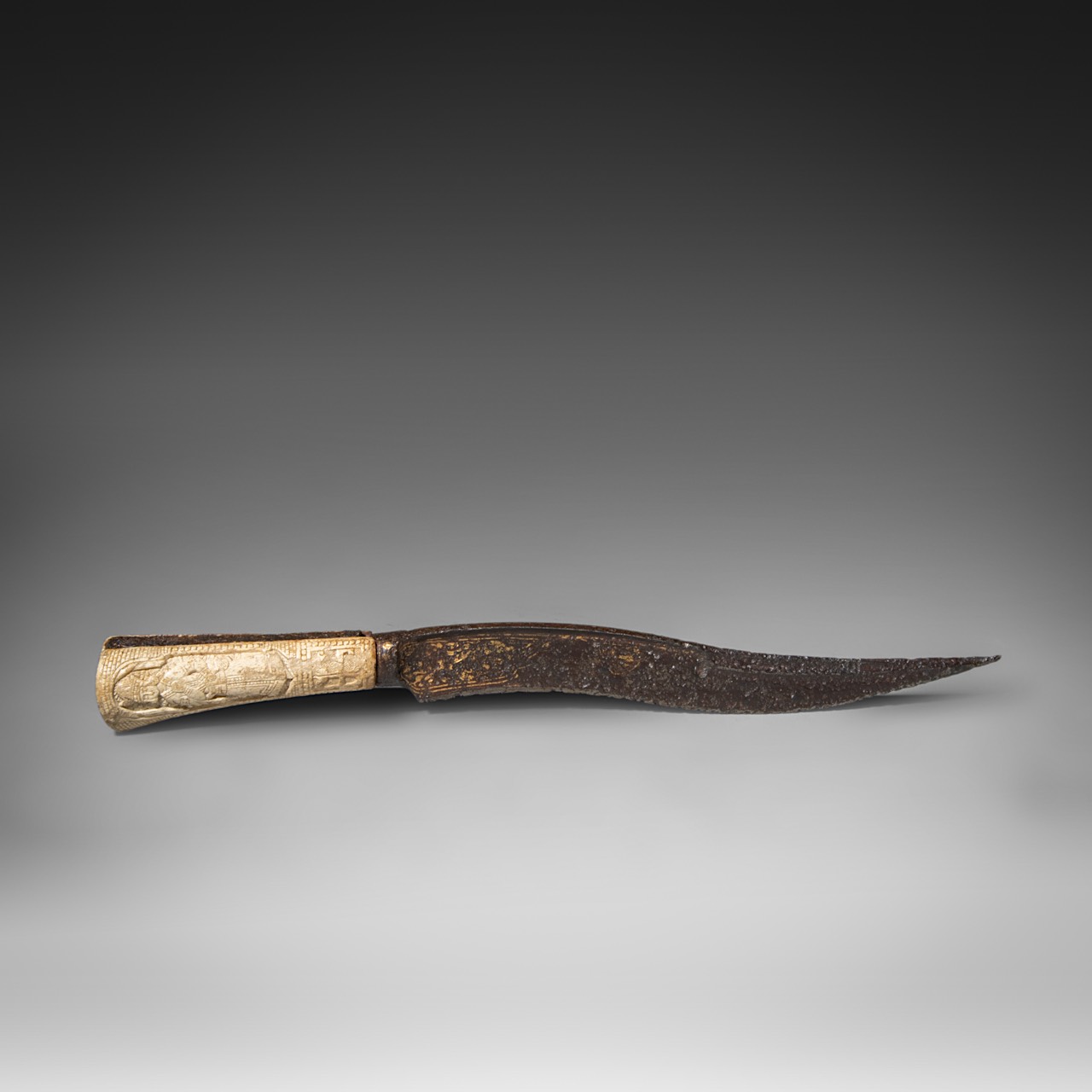 A rare, probably Byzantine dagger with a relief-cut bone handle, 12th/13thC, total L 36 cm - Image 2 of 10