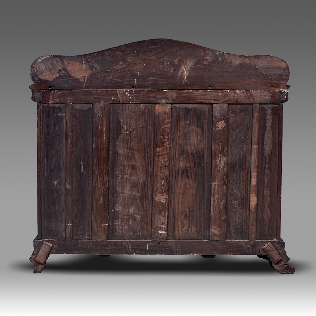 A carved hardwood Anglo-Indian display cabinet, 19thC, H 113,5 cm - W 130 cm - D 40 cm - Image 4 of 8