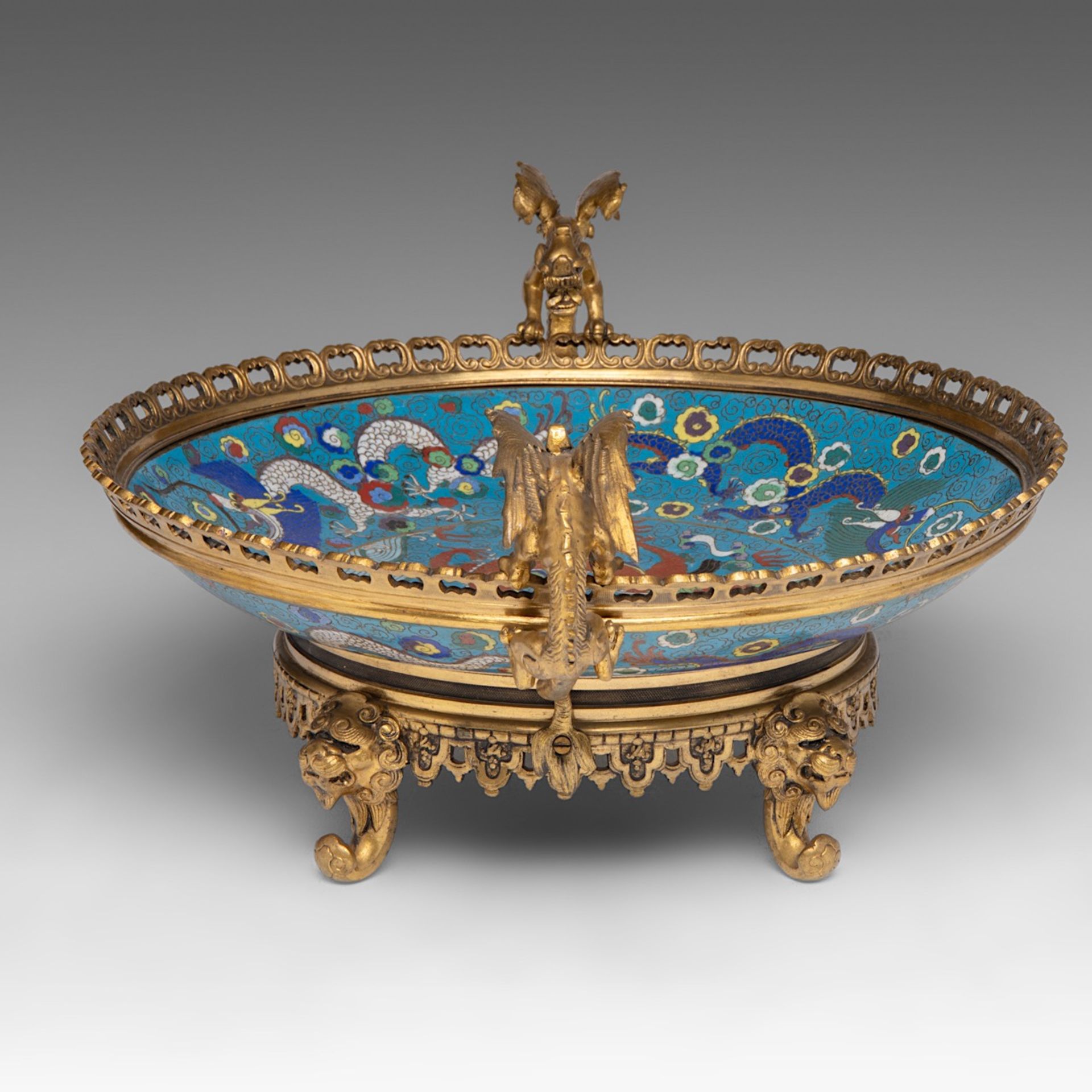 A Chinese cloisonne enamelled 'Dragon' plate, raised on gilt bronze mounts, 19thC, dia 31,5 cm - Image 5 of 9