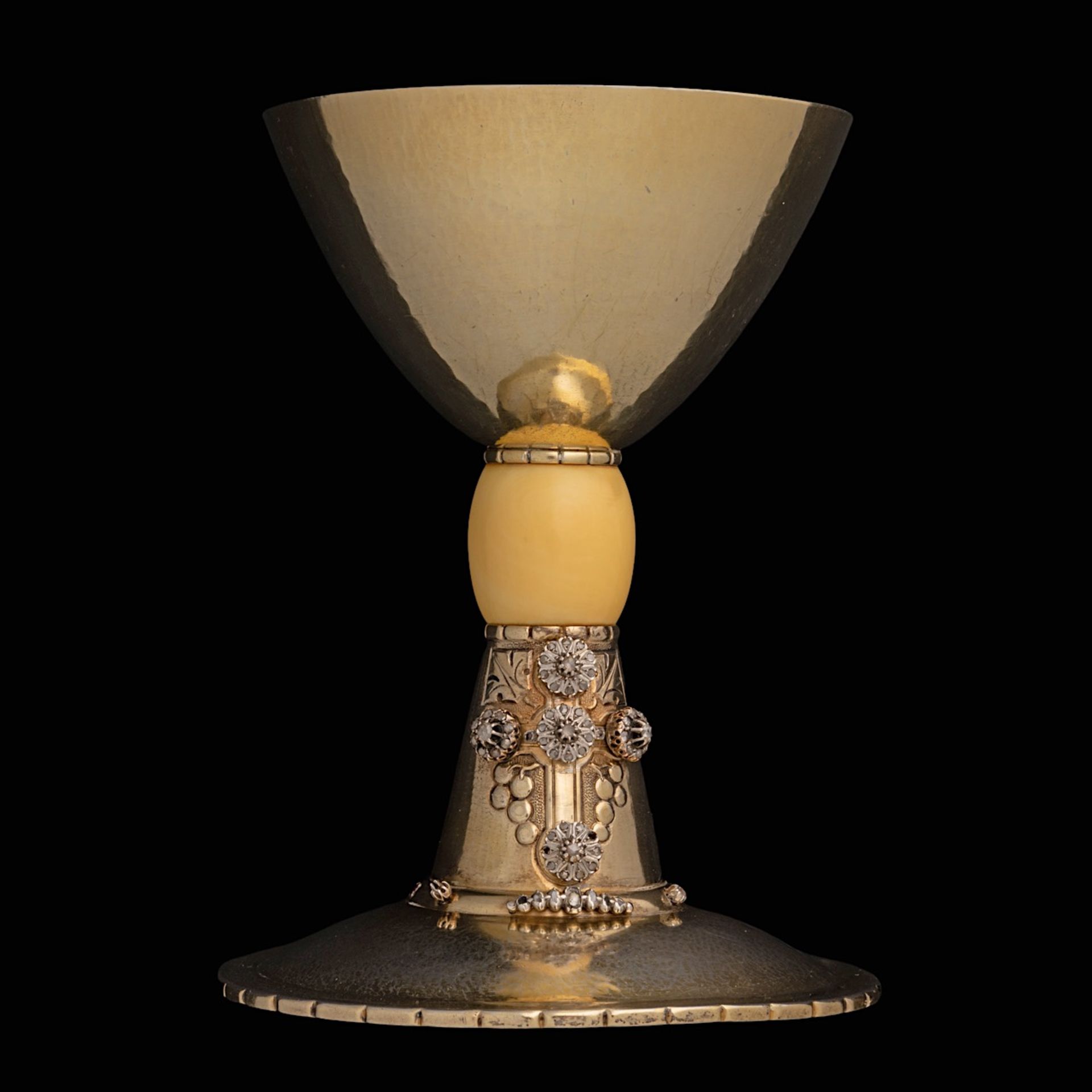 A 900/000 silver and gilt silver chalice, Belgian hallmarked, H 16 cm - total weight 518 g (+) - Image 3 of 14