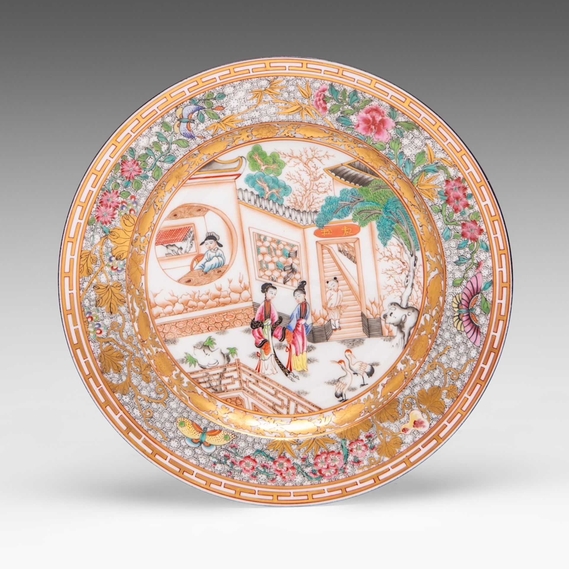 A series of 9 French Samson famille rose 'Romance of the Western Chamber' dishes, 19thC, dia 23,5 - - Image 10 of 11