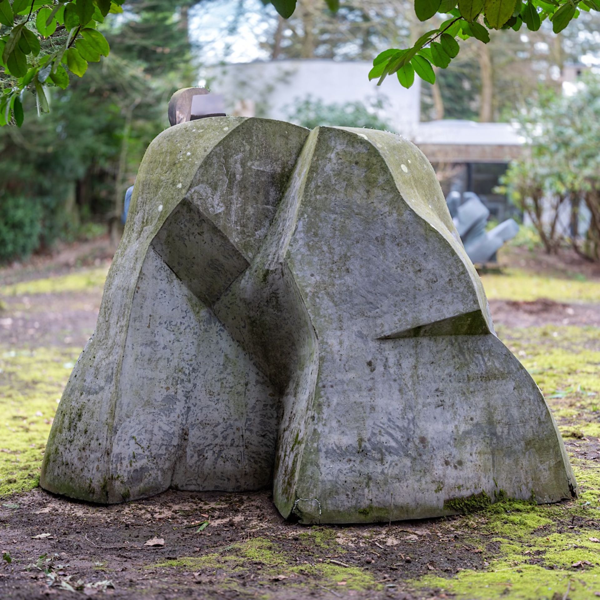 Pol Spilliaert (1935-2023), 'Gevormd door de wind', bronze patinated polyester, 1983-1985 - Bild 7 aus 9