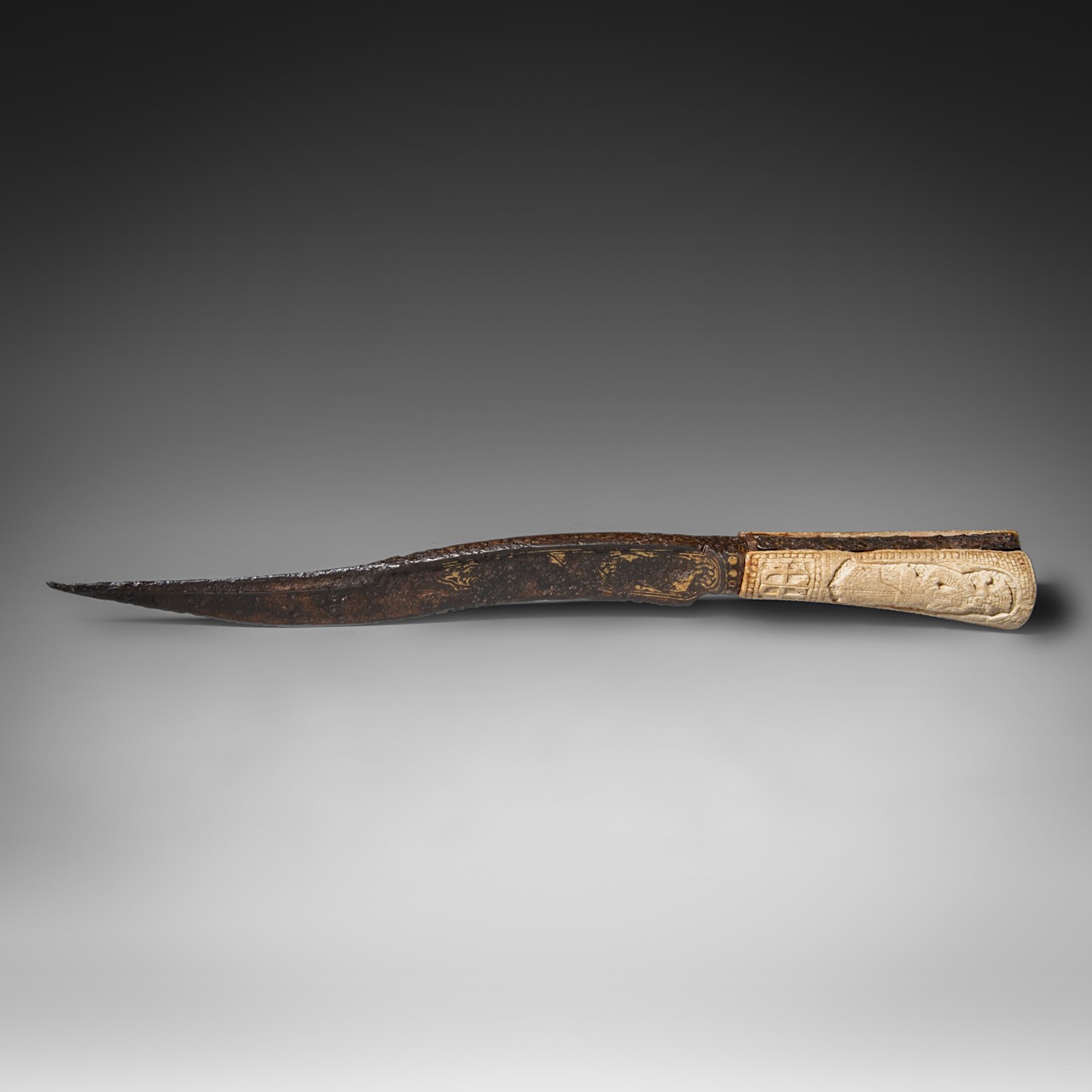 A rare, probably Byzantine dagger with a relief-cut bone handle, 12th/13thC, total L 36 cm - Image 3 of 10