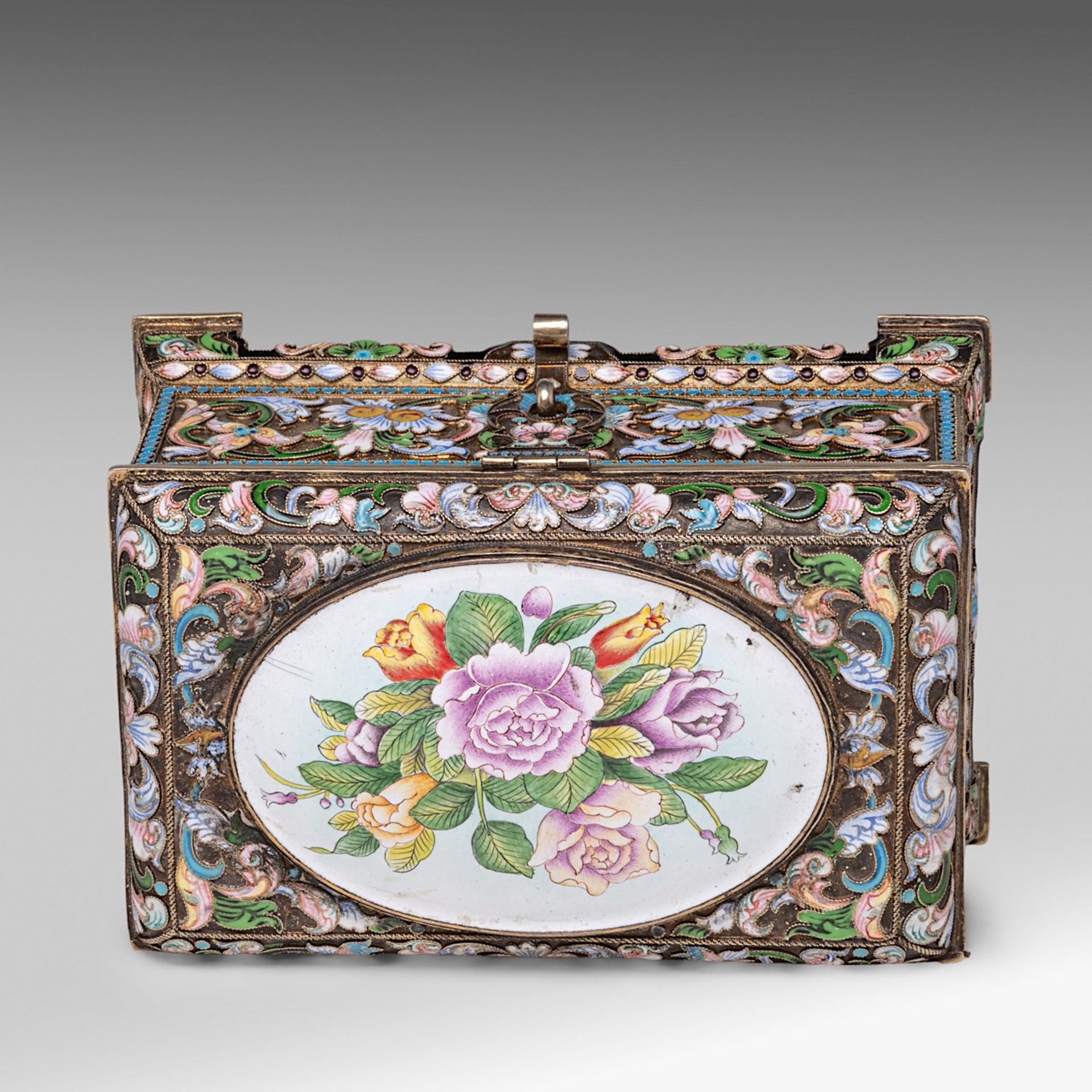 A Russian silver and enamel floral decorated jewellery box, hallmarked 84 Zolotniki, H 8 - 15 - 10 c - Bild 6 aus 9