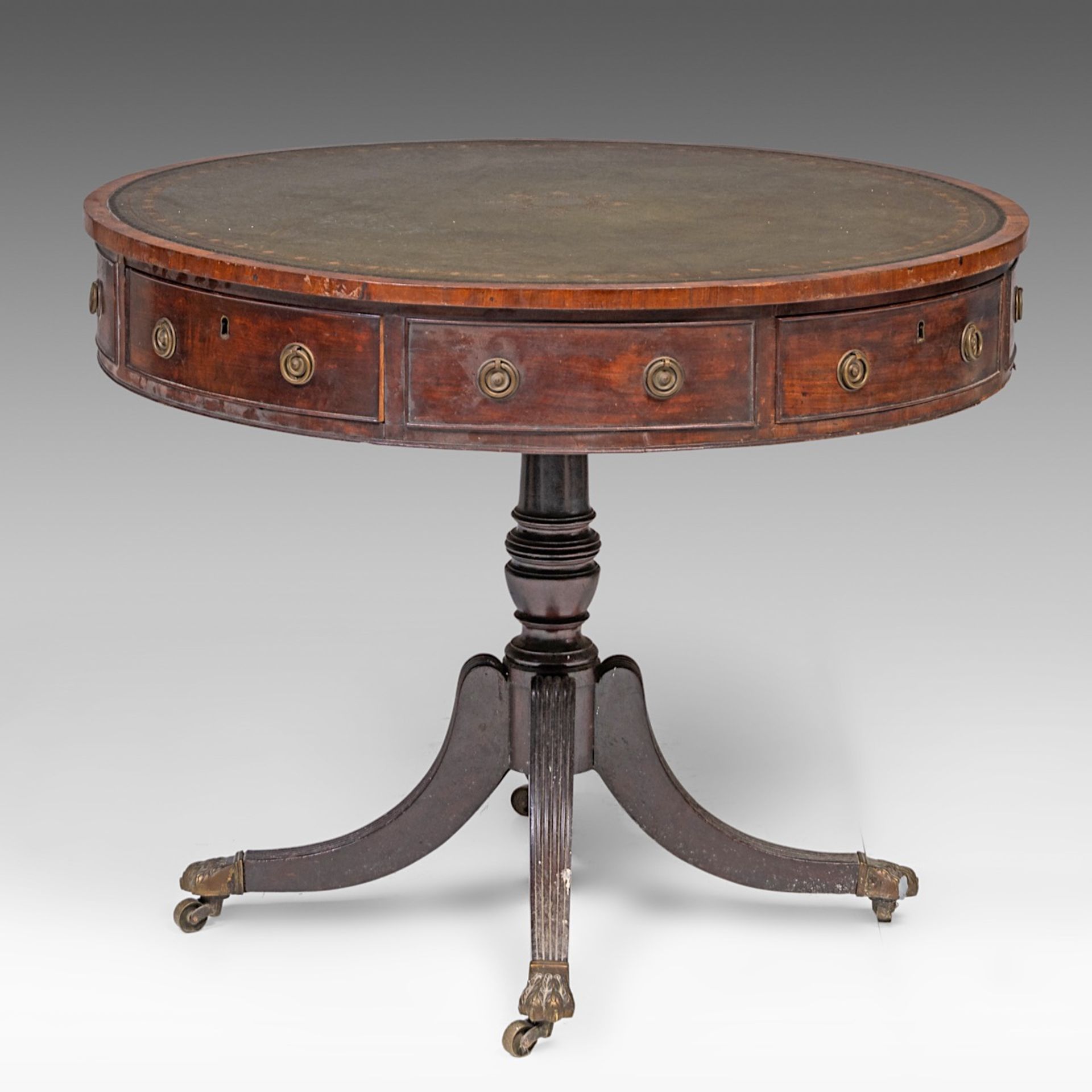 An English revolving drum table, marked with a crowned WR, ca. 1800, H 74 cm - dia 91 cm - Bild 3 aus 9