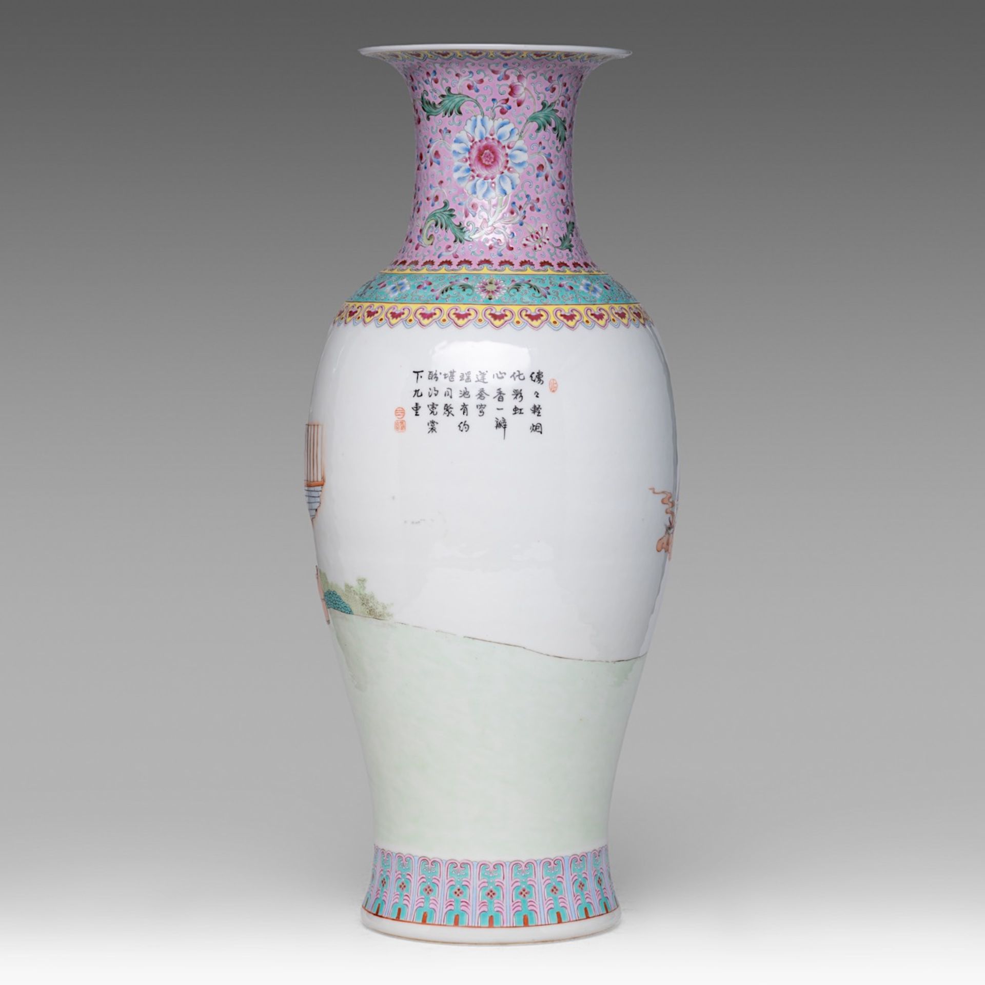 A Chinese famille rose 'Court Ladies in a Garden' baluster vase, the back with a signed text, 20thC, - Bild 3 aus 6