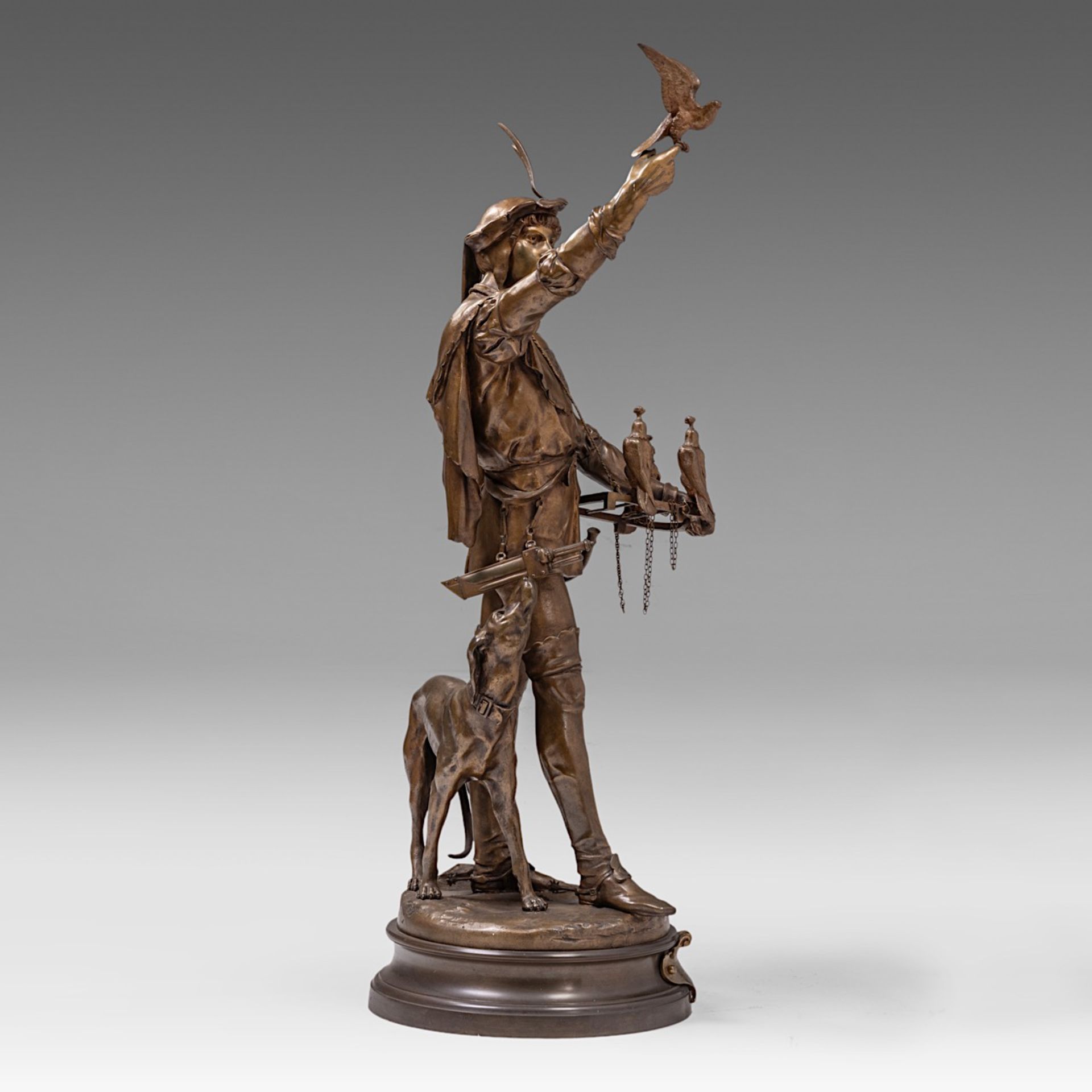 Emile Louis Picault (1833-1915), 'Le Fauconnier', patinated bronze, H 85 cm - Bild 5 aus 10