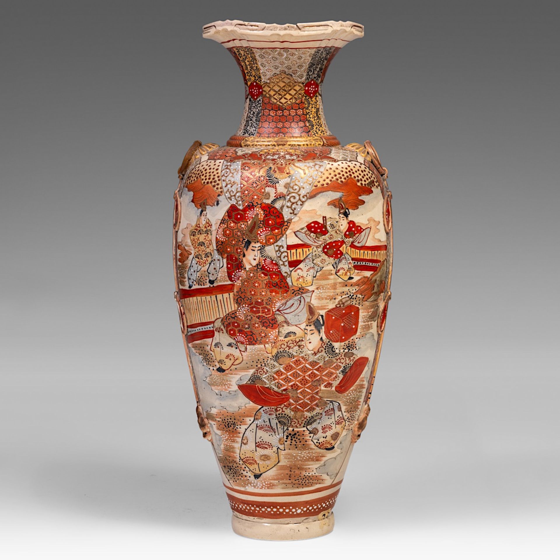 A large Japanese Satsuma 'Warriors' vase, Meiji period (1868-1912), H 89 cm - Bild 3 aus 6