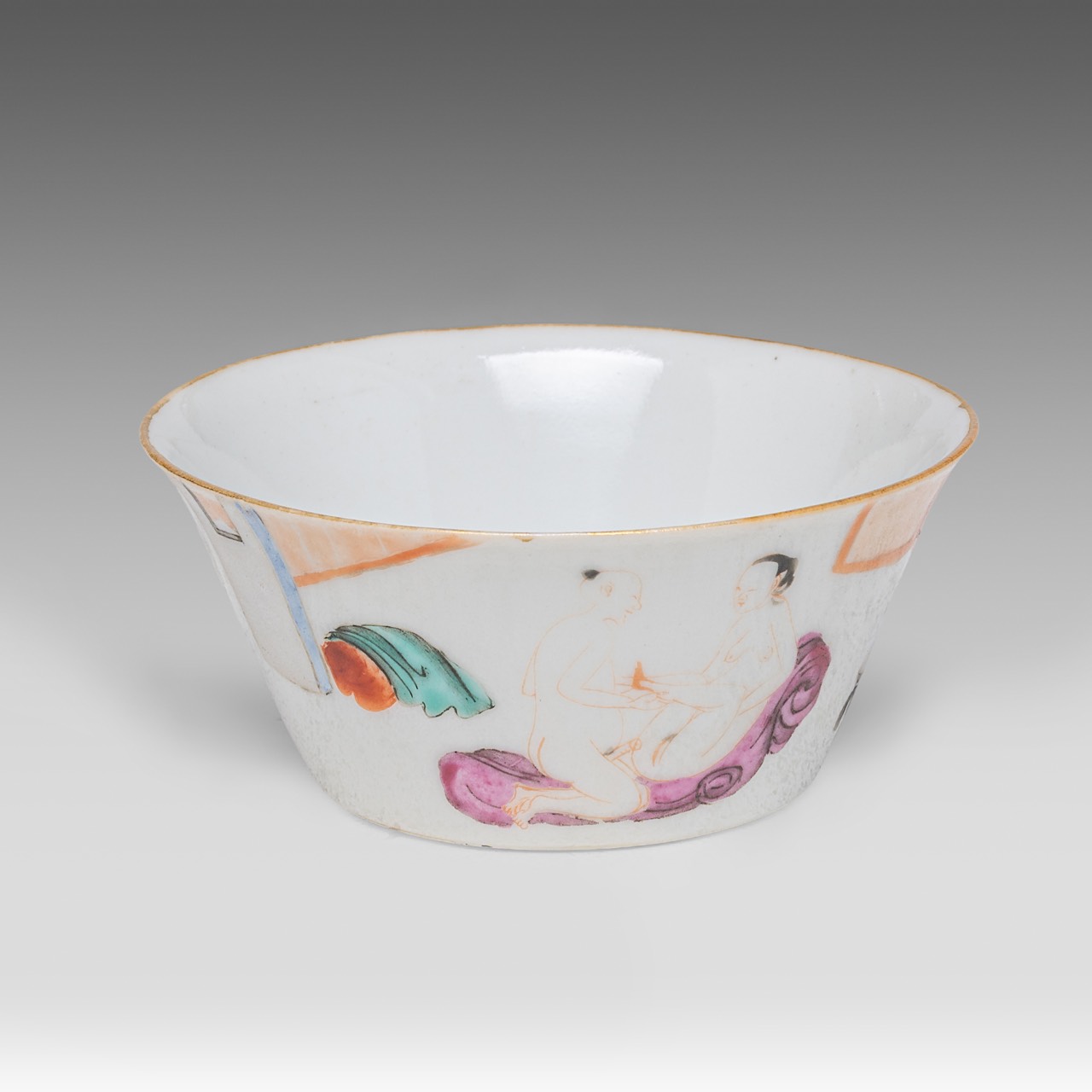 A rare Chinese famille rose 'Erotic Scene and Red Dates' cup, Xianfeng/Tongzhi period/ late 19thC, H - Image 5 of 8