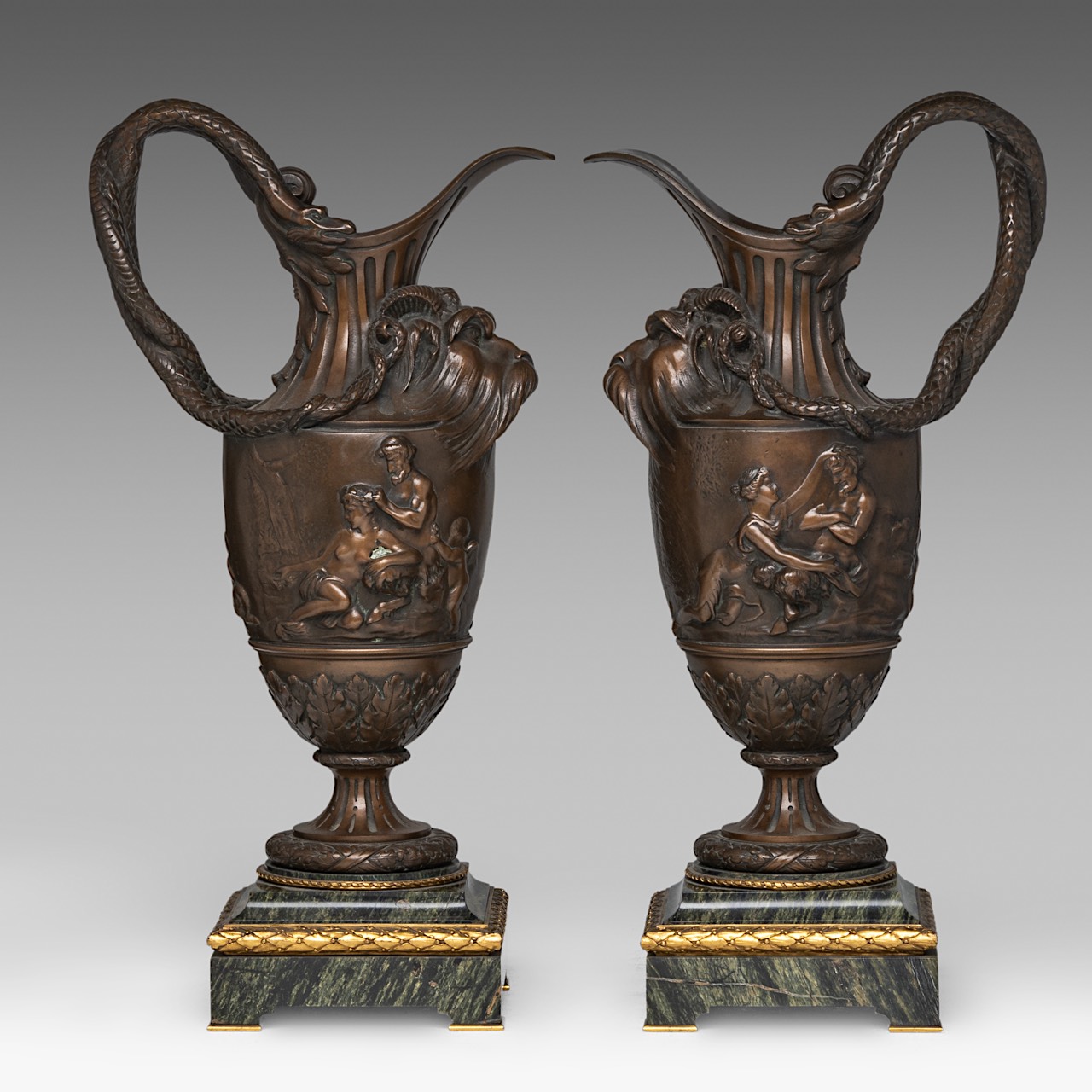 A pair of Neoclassical patinated bronze and marble ewers, in the Clodion manner, H 55 cm - Image 4 of 4