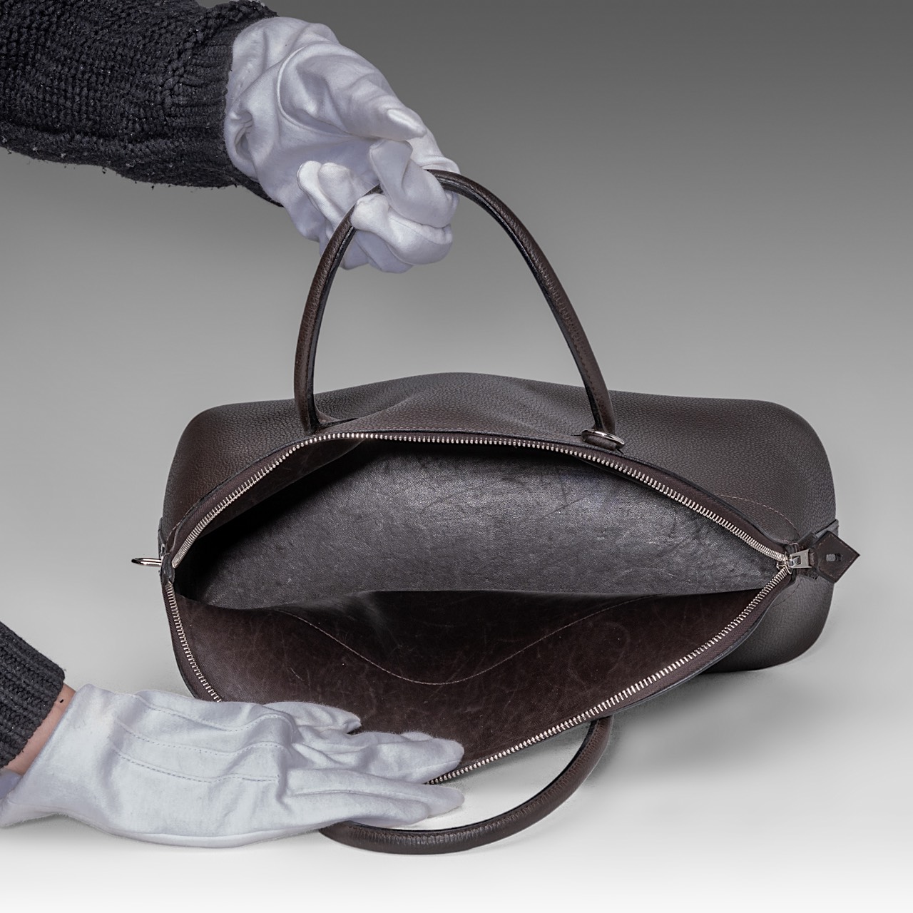 A Hermes bolide 34 CK brown veau epsom handbag, H 28 - W 37 - D 14 cm - Image 9 of 15
