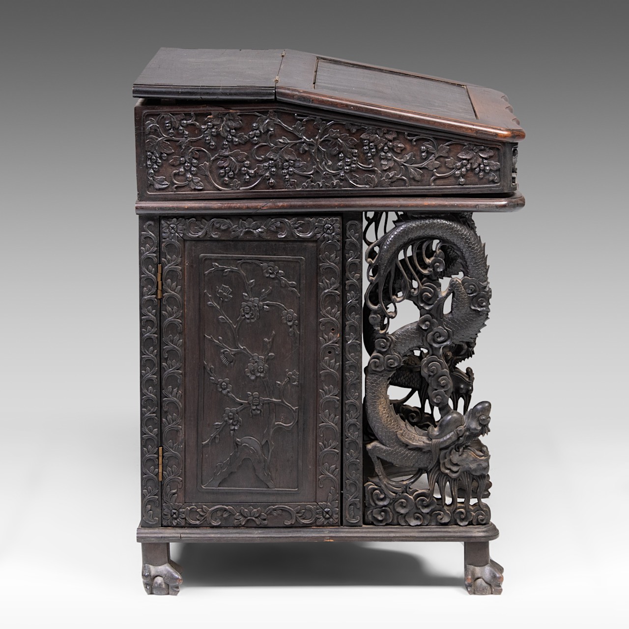 A compact South Chinese carved hardwood writing desk, 19thC, H 83 - W 66 - D 62 cm - Image 6 of 10