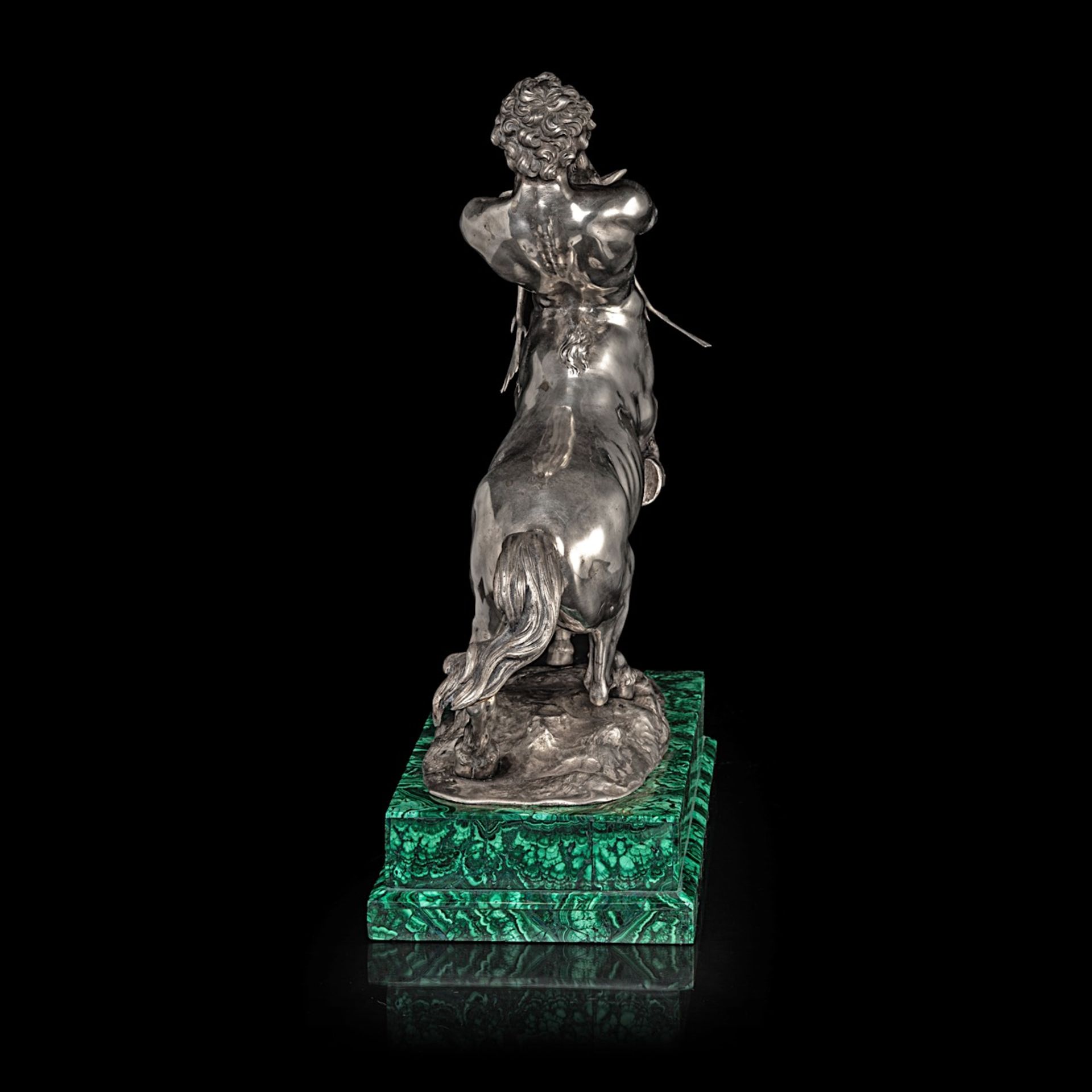 A silver figure of a centaur and deer fighting on a malachite veneered base, 800/000 35.5 x 36 x 13 - Bild 5 aus 11