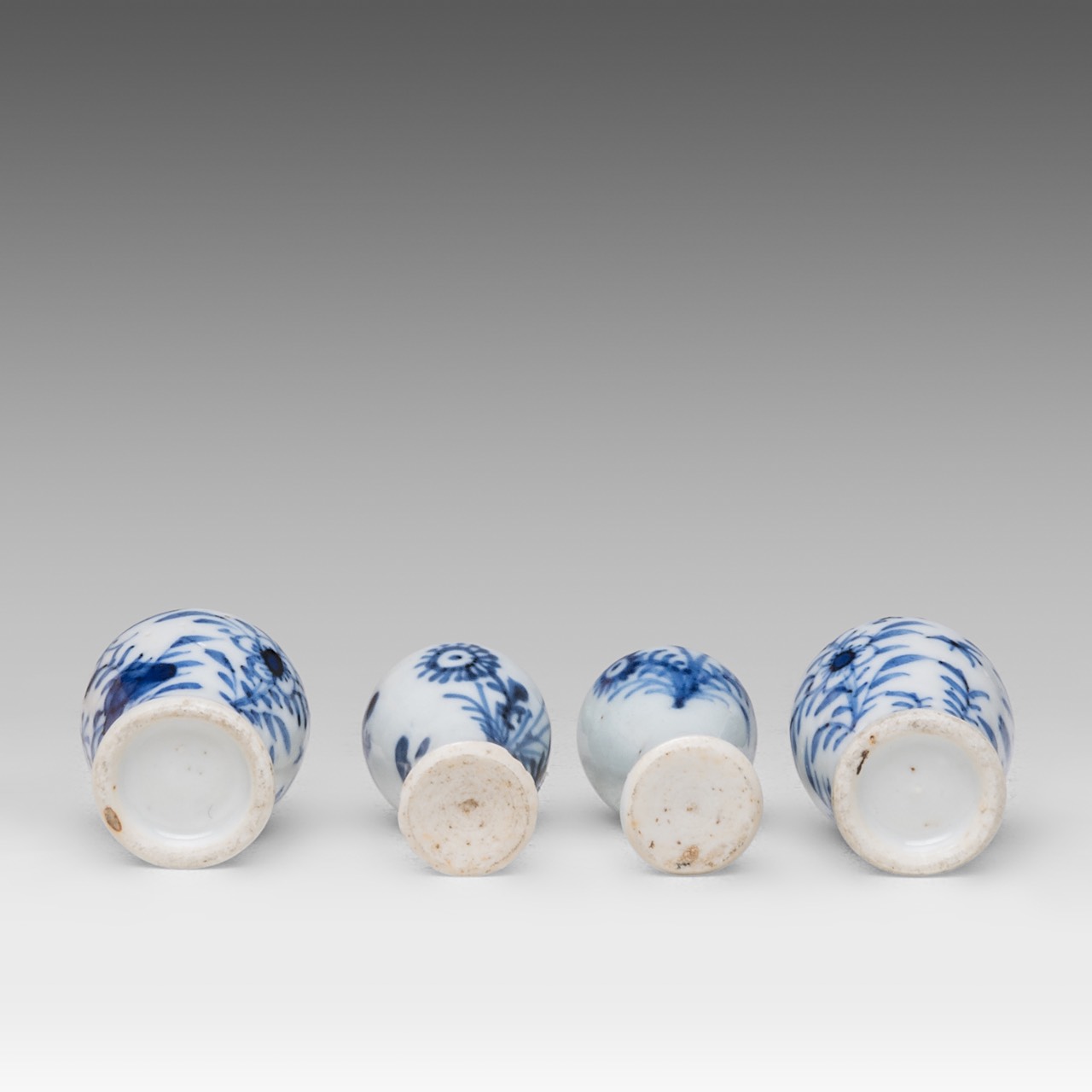 A collection of thirteen Chinese miniature vases and bottles, mainly blue and white and of Kangxi pe - Image 10 of 10