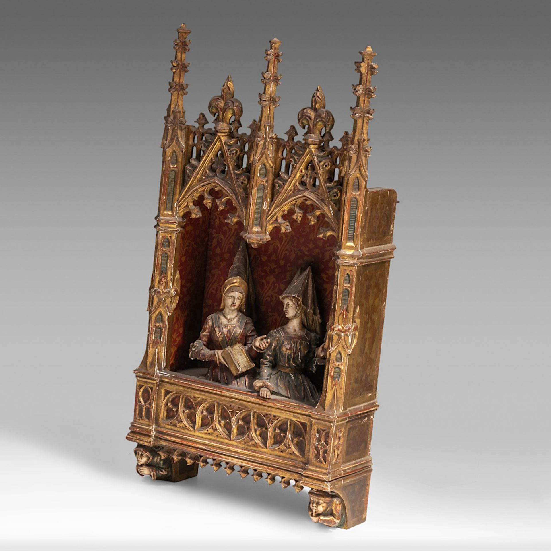 A finely sculpted polychrome and gilt wooden Gothic Revival shrine with a medieval court scene, H 80 - Bild 2 aus 8