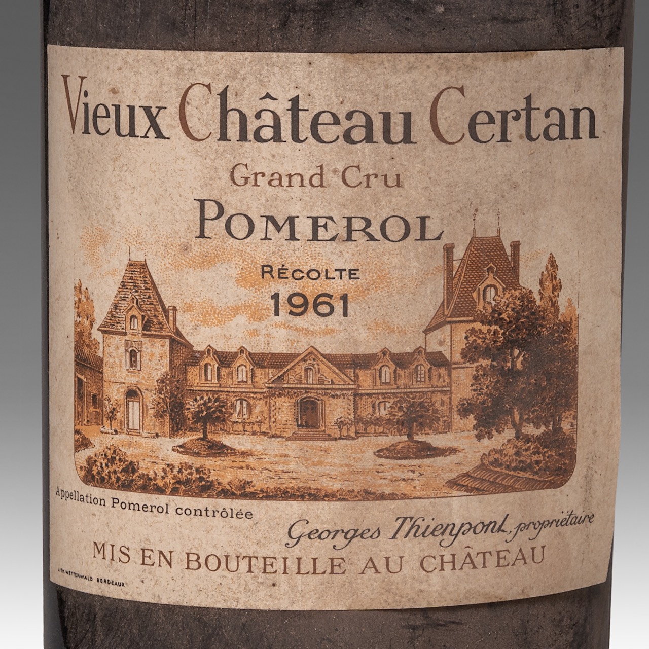 A magnum bottle Vieux Chateau Certan, Grand Cru, Pomerol, 1961, 150 CL - Image 2 of 4