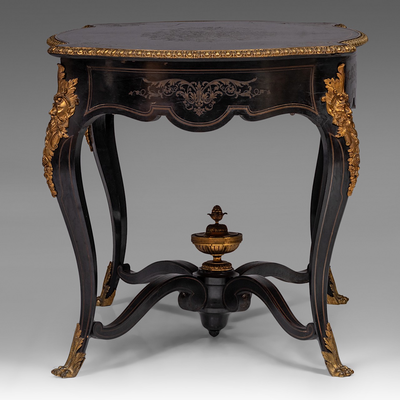 A Napoleon III (1852-1870) Boulle centre table, stamped 'HPR' Henri Picard (1840-1890), H 75 - W 120 - Image 5 of 10