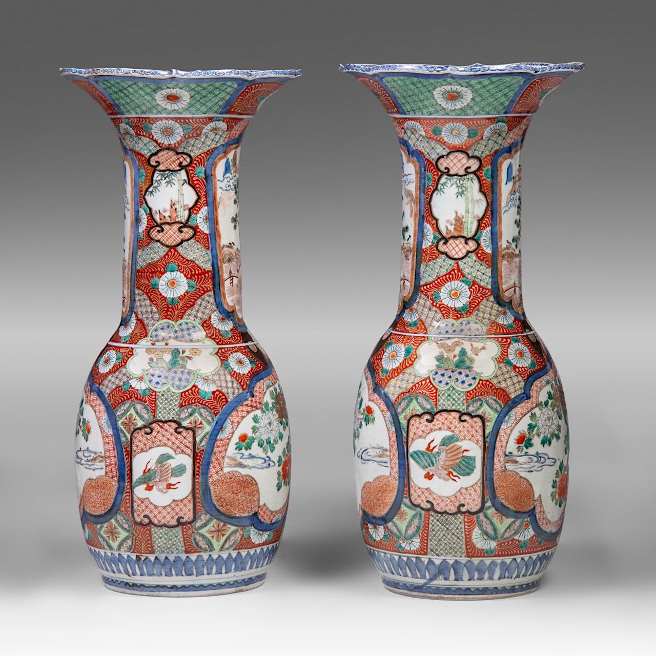 A pair of large Japanese Imari vases, 20thC, H 78 cm - Image 4 of 6