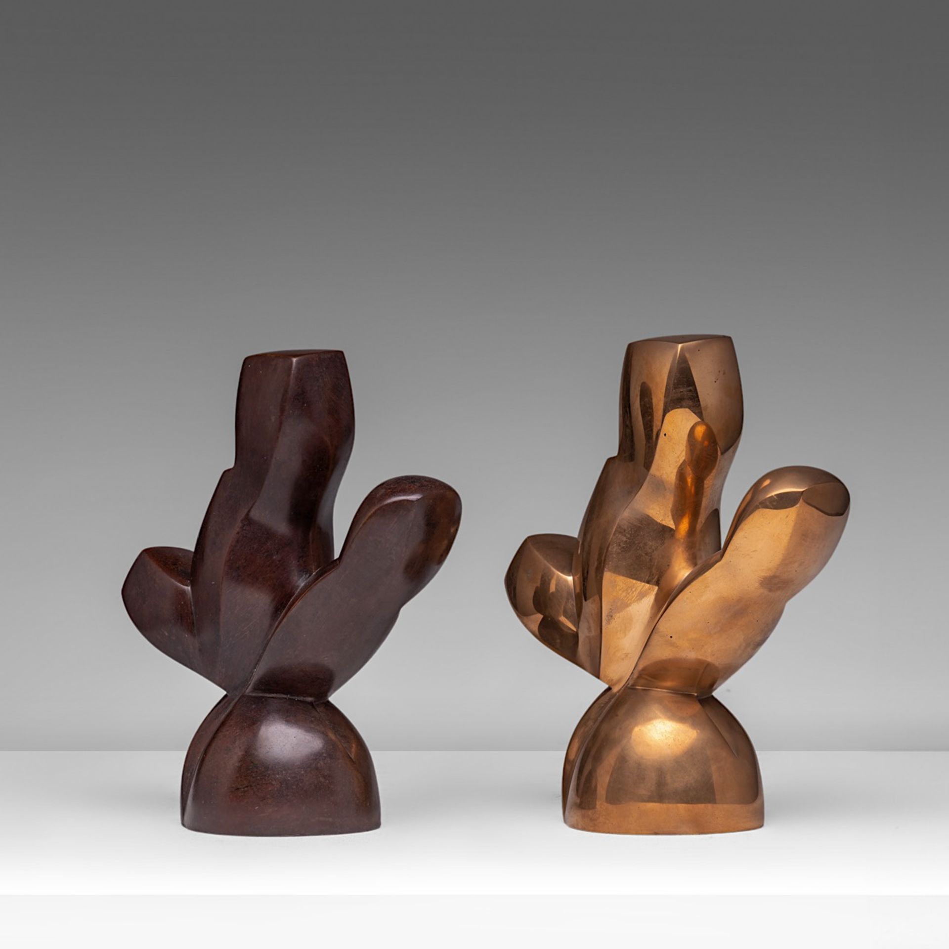 Pol Spilliaert (1935-2023), 'De schommel', a patinated and a polished bronze sculpture, 2006 20.5 cm - Bild 5 aus 7