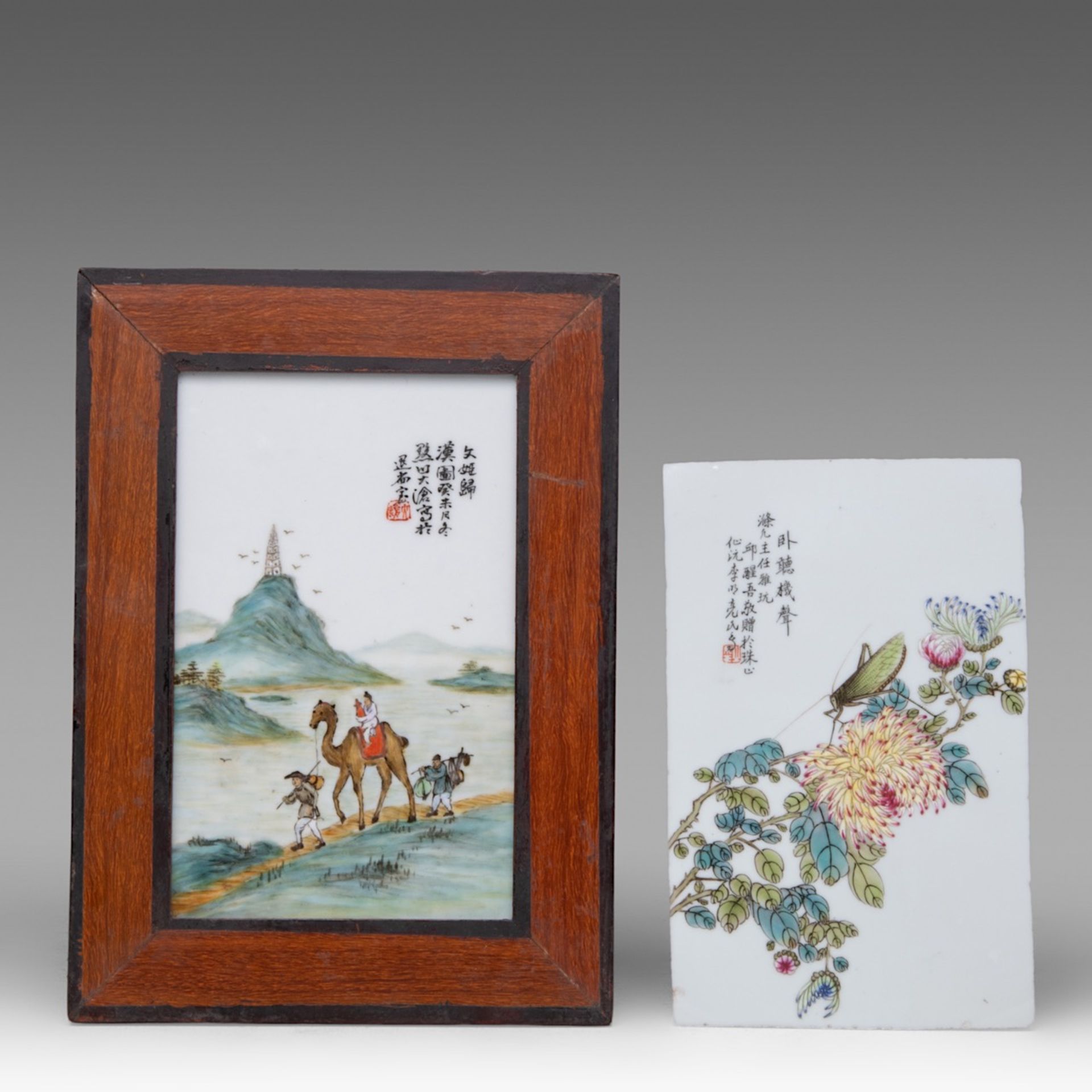 Three Chinese enamelled and signed porcelain plaques, signatures reading Wang Da Cang/ Li Ming Liang - Bild 2 aus 10