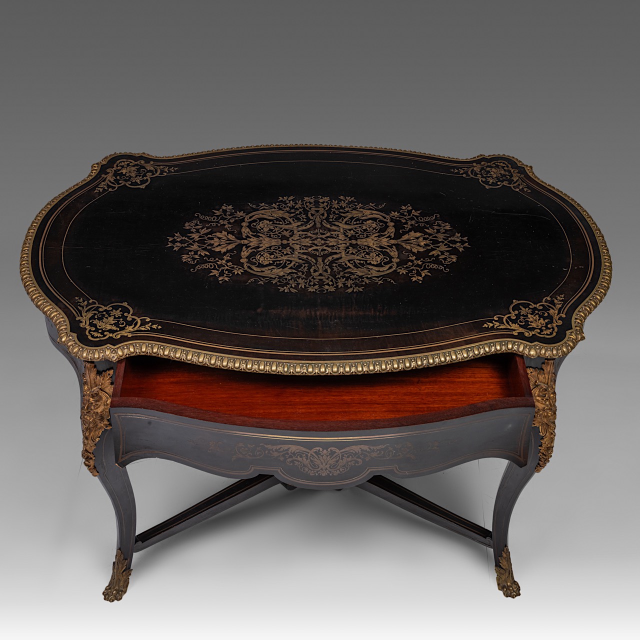 A Napoleon III (1852-1870) Boulle centre table, stamped 'HPR' Henri Picard (1840-1890), H 75 - W 120 - Image 6 of 10