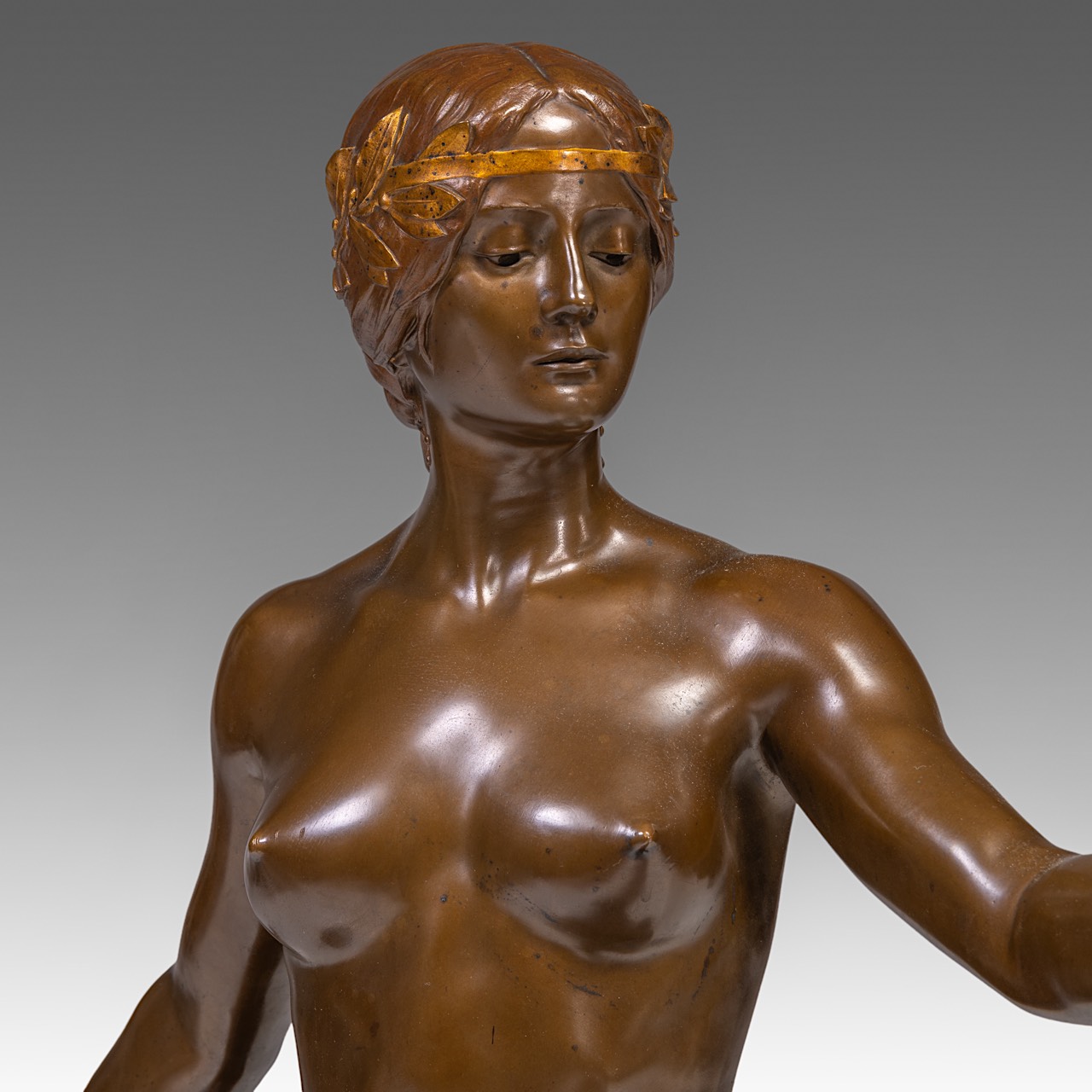 Georges Bareau (1866-1931), 'Allegory of History', patined and gilt bronze, casted by Barbedienne, H - Image 9 of 11