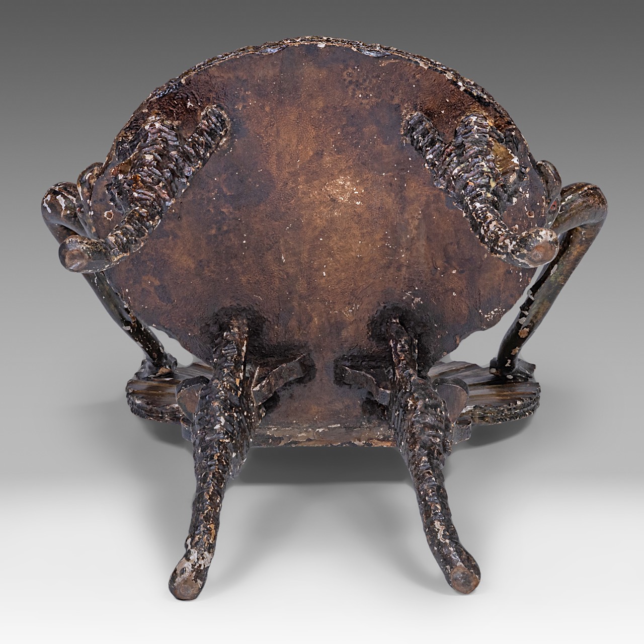 A Venetian 'Grotto' chair, patinated carved wood and stucco, 19thC, H total 84 cm - H seat 40,5 cm - - Image 8 of 8