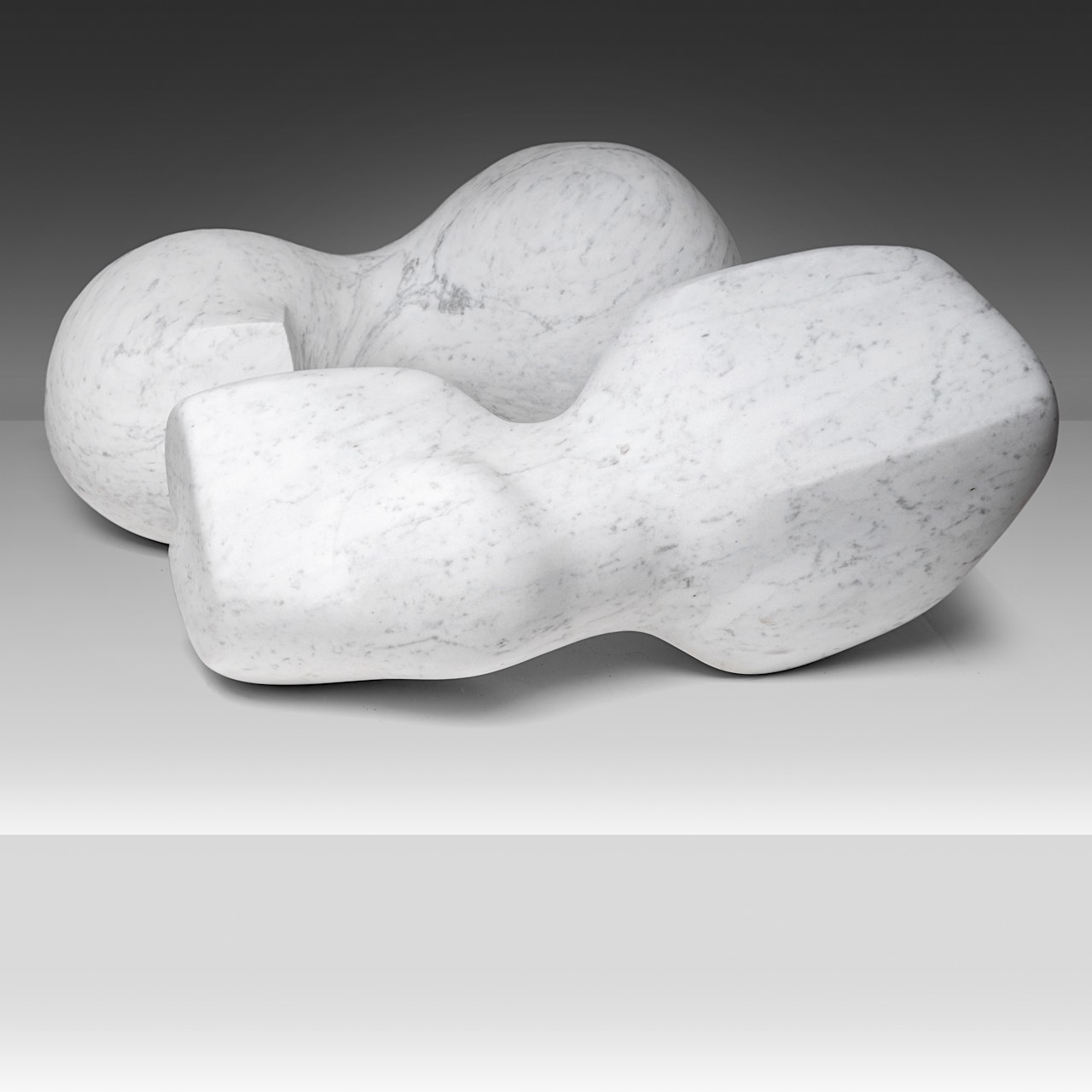 Pol Spilliaert (1935-2023), 'Embryo, geboorte', Carrara marble, 42 x 22 x 20 cm. (16.5 x 8.6 x 7.8 i - Image 4 of 11