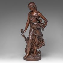 Hippolyte Francois Moreau (1832-1927), beauty picking flowers, patinated bronze, H 64 cm