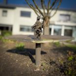 Jef Claerhout (1937-2022), 'Zonneschijn telt de tijd niet', 1995, patinated bronze garden sundial, H