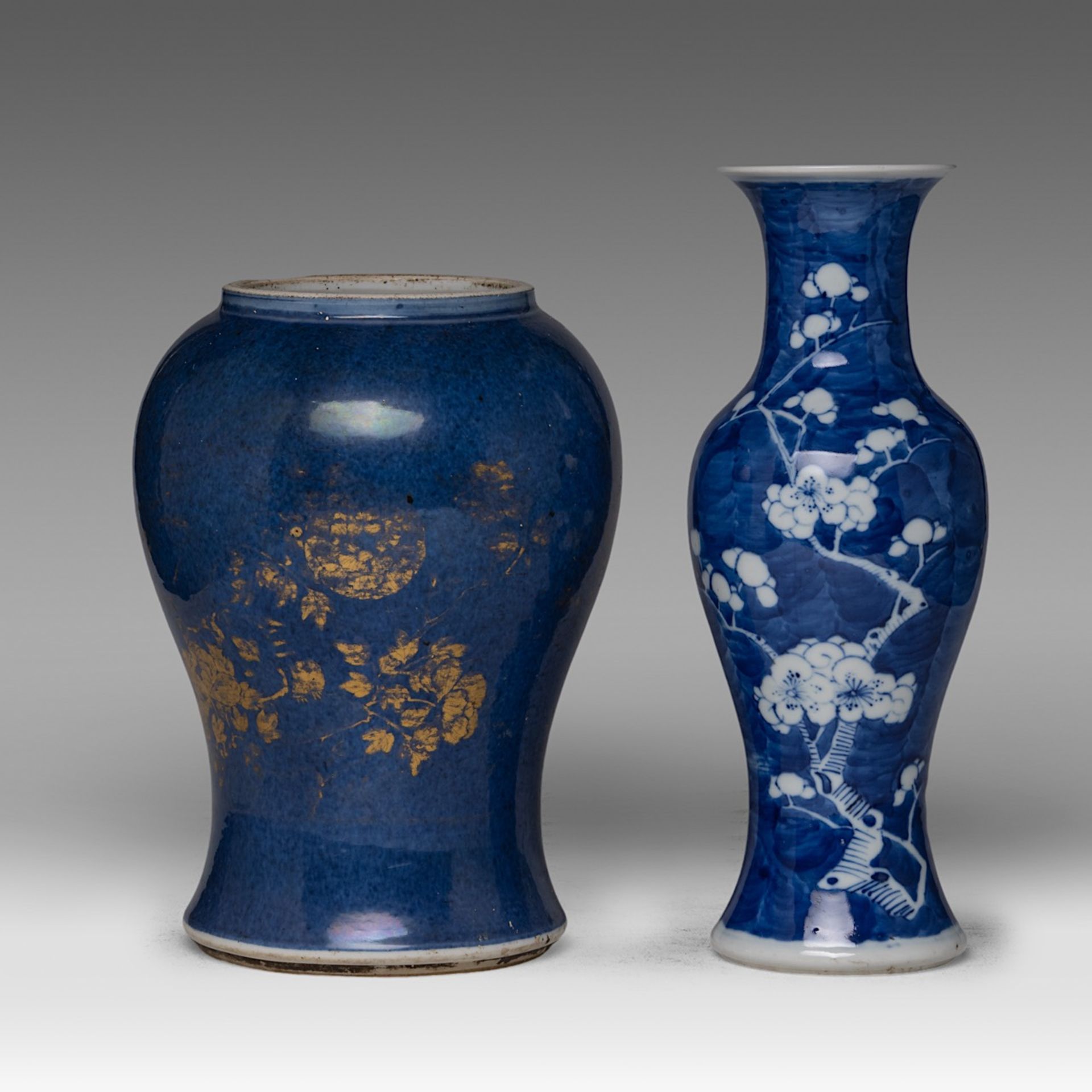 A collection of seven Chinese porcelain ware, 18thC - 20thC, tallest H 30 cm (7) - Image 8 of 15