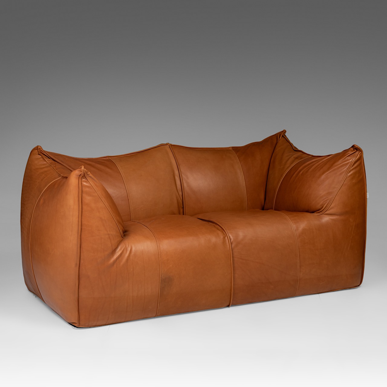 A Mario Bellini 'Le Bambole' sofa for B&B Italia, H 74 - W 165 - D 80 cm - Image 2 of 9