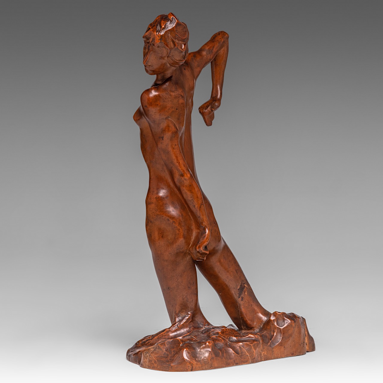 George Minne (1866-1941), 'Baigneuse I', carved wood, H 40 cm - Image 4 of 10
