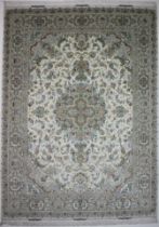 TABRIZ Iran 342 x 250 cm