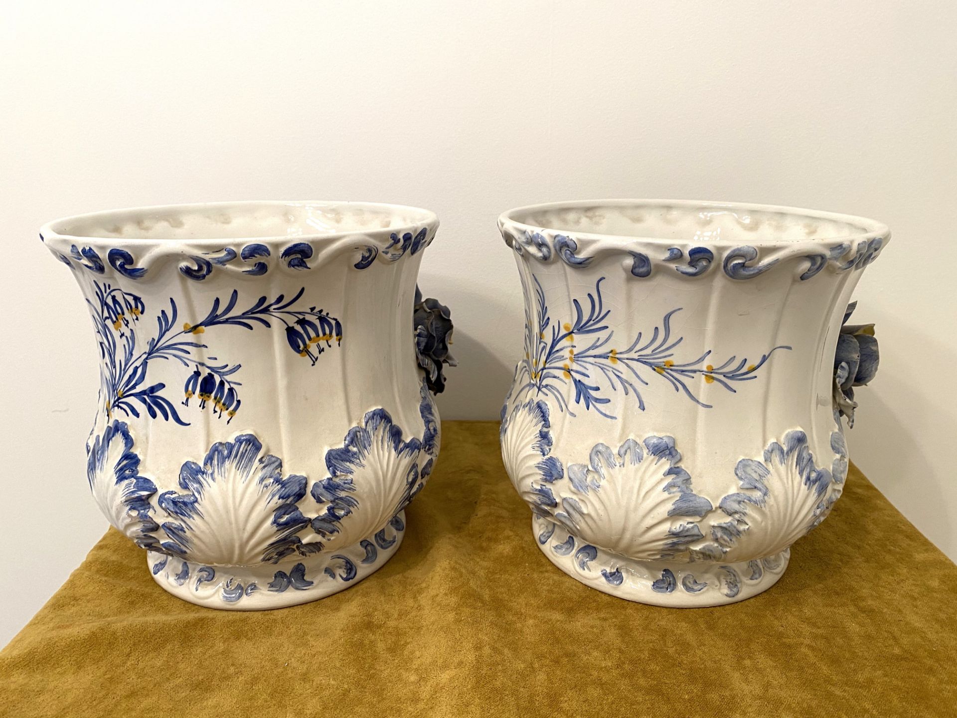 Paire of flower pots (cache-Pots) in Faience - Image 3 of 8