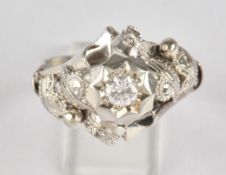 Ring, WG 750, 1 Brillant ca. 0.12 ct., tw/vvs-lupenrein, 5.23 g, RM 53.5