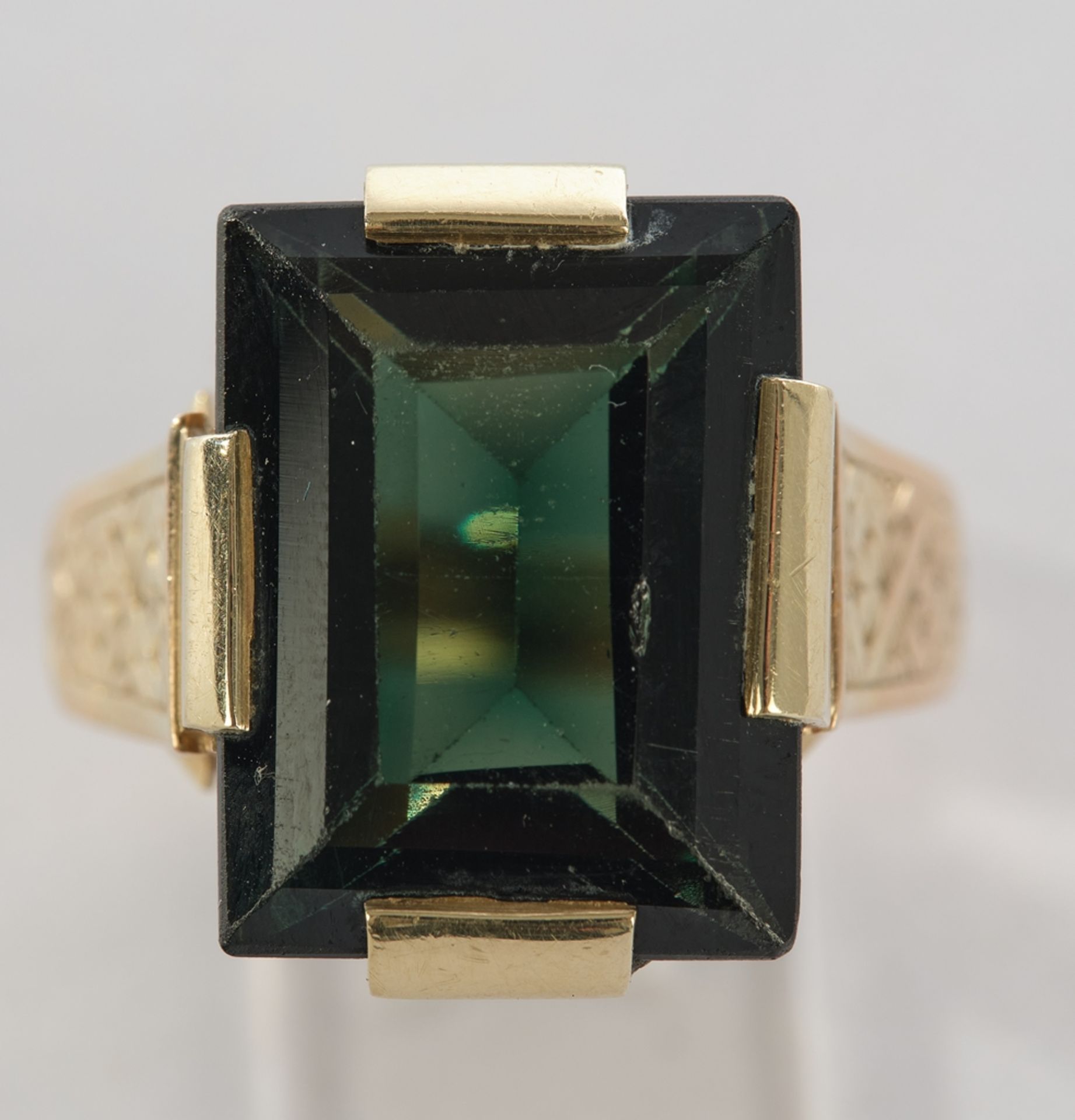 Ring, GG 585, probably tourmaline c. 10.0 ct, 7.85 g, RM 54.5 - Image 2 of 3