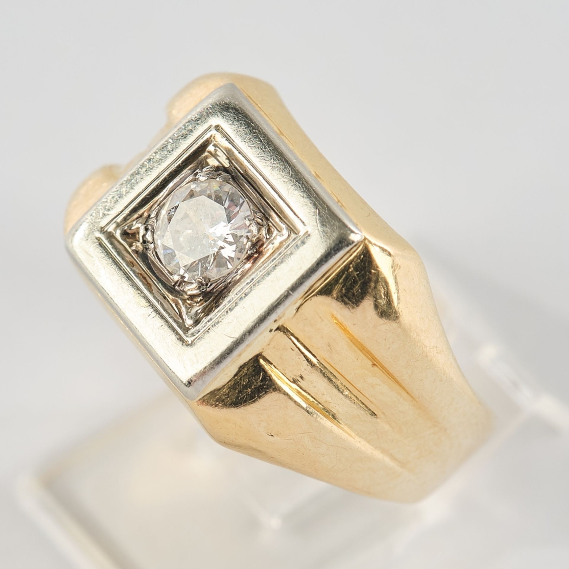 Ring, GG 750, 1 Brillant ca. 0.23 ct., 3.7 g, RM 49 - Bild 2 aus 3