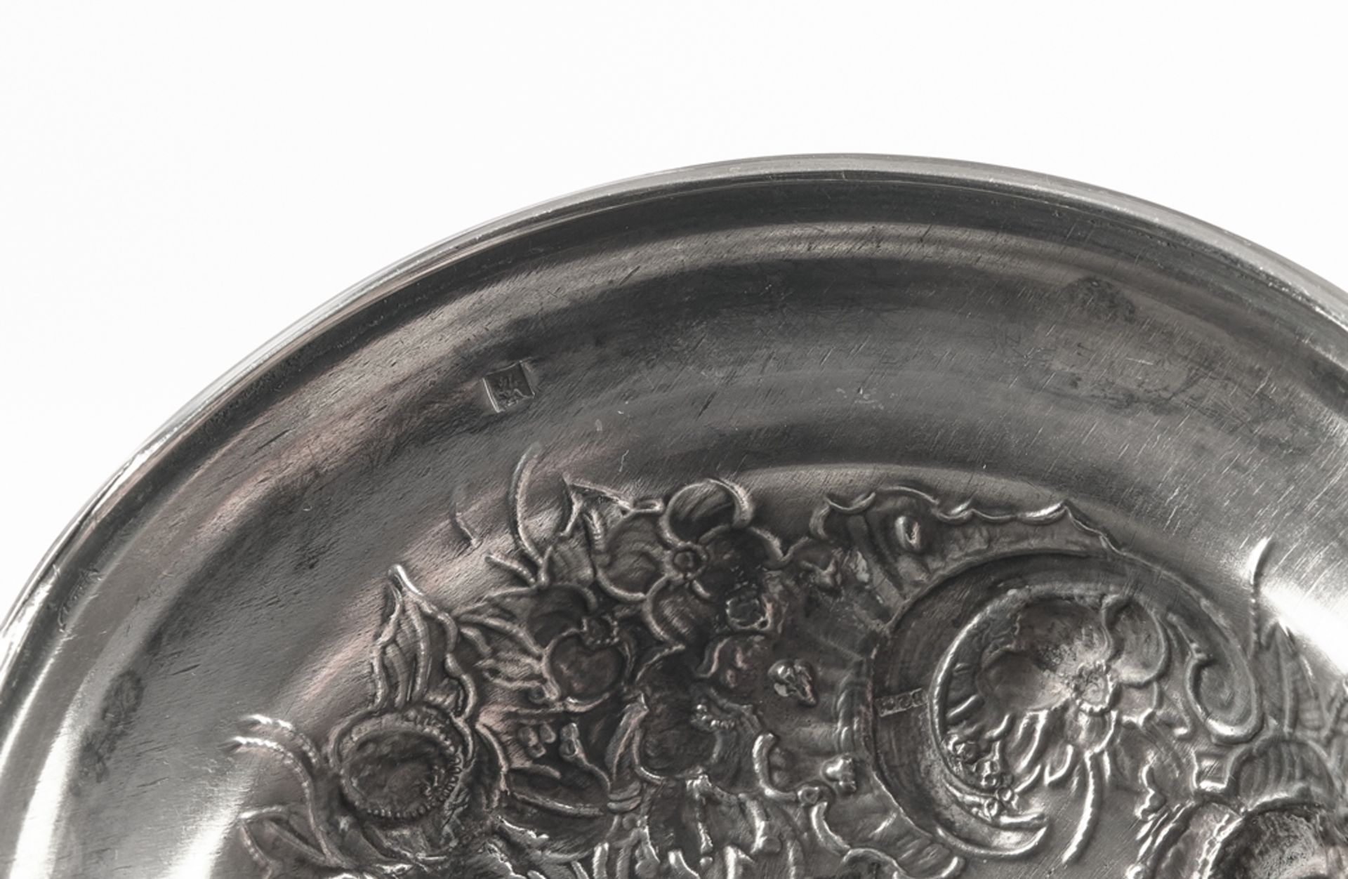 Lidded Goblet, silver, Netherlands, 1857/1859, maker's mark VK 74, moulded bowl on shaft and round  - Image 4 of 4