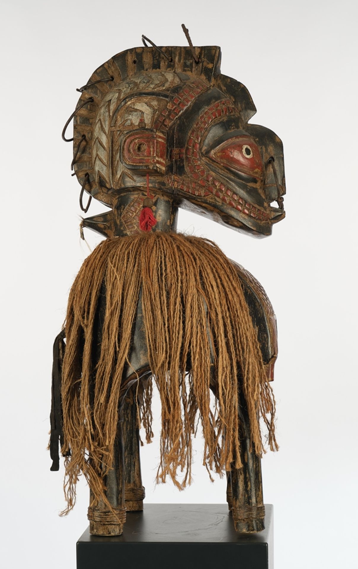 Nimba-Schultermaske, weiblich, Baga, Guinea, Elfenbeinküste, Afrika, Holz, rot, schwarz, weiß gefas - Bild 4 aus 4