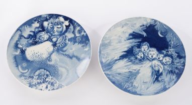 2 wall plates, "Frau Holle (1977)", , "Frau Holle (1977)", "Singing Children (1978)", Meissen, swor